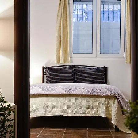 Apartment At The Core Of The Next To Gallerius Palace Thessaloniki
